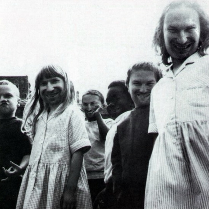 Aphex Twin – Come To Daddy
