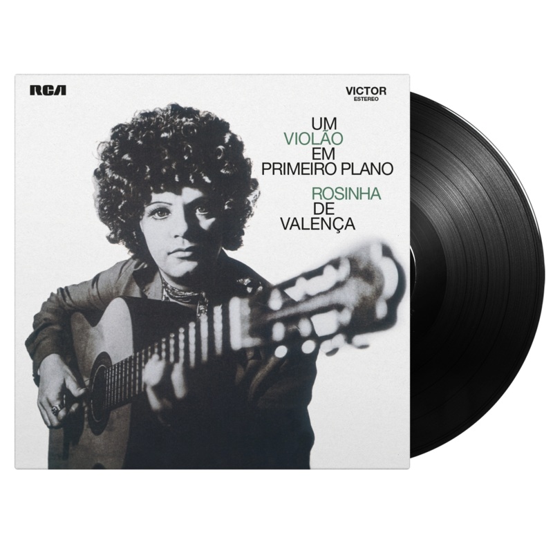 Um Violo Em Primeiro Plano – Vinyl