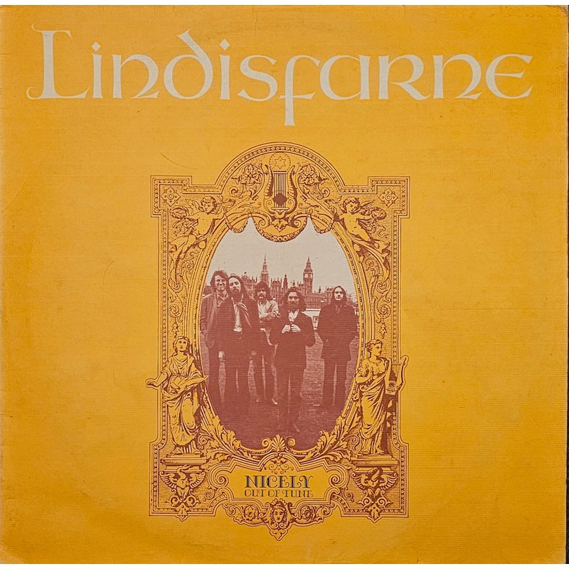 Lindisfarne – Nicely Out Of Tune Lp (First Press/ Textured Sleeve)